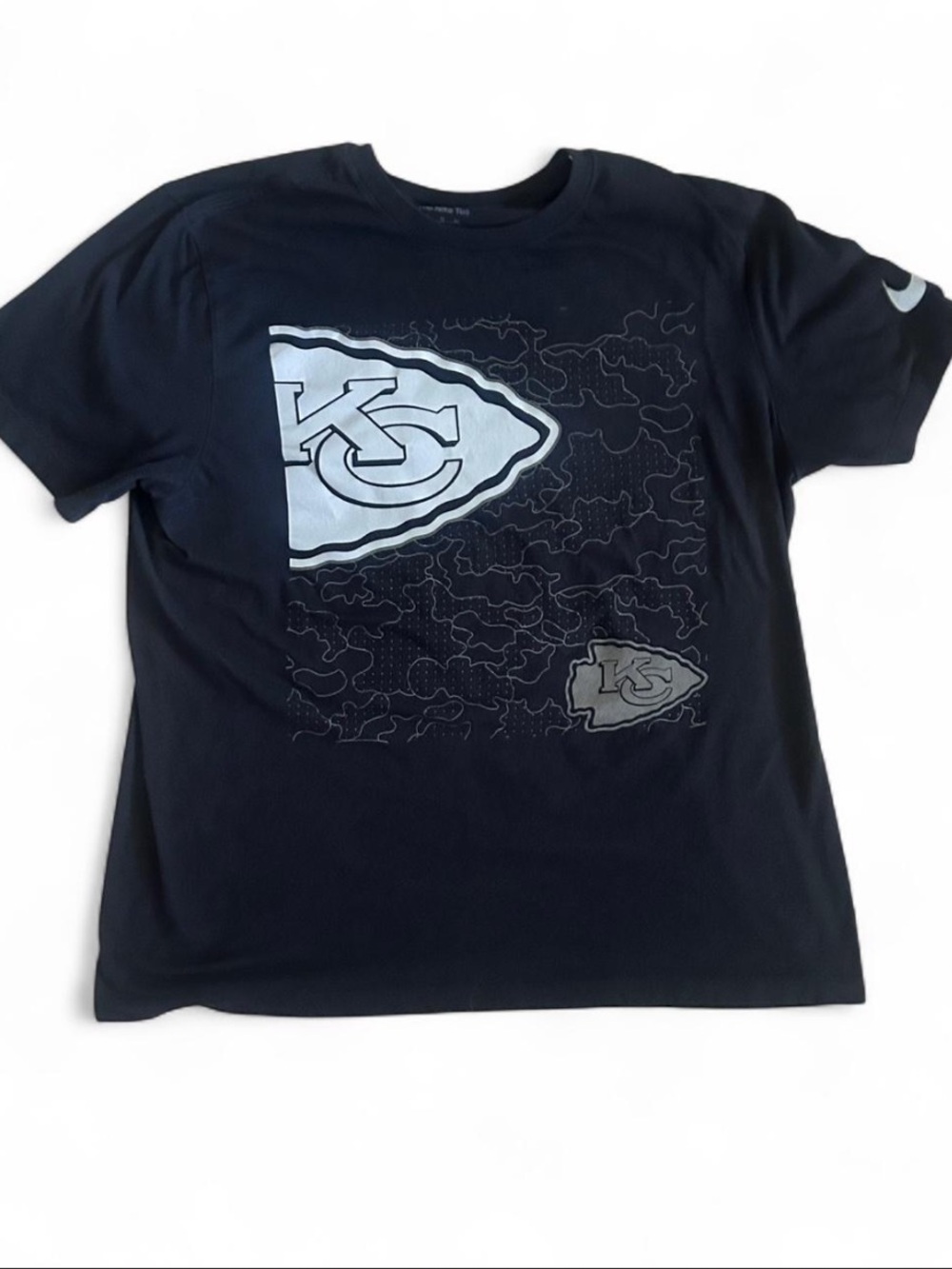 Kansas City Chiefs Black Logo Graphic Tee Men’s Size XL